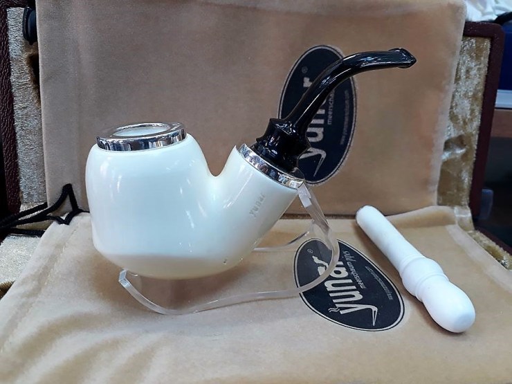 22089794_1574489612610573_8944955775714530216_n